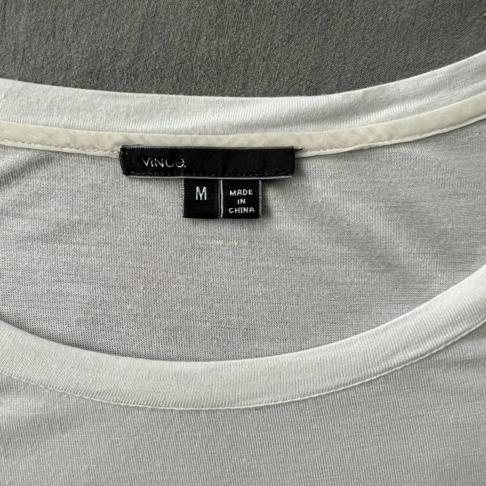 🫶🏼🤘🏼✌🏼 Donated 2 Womens Charity Vince Long Sleeve Crewneck White T-Shirt Top M - Picture 13 of 16
